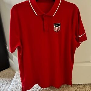 Men’s Large Red Nike Dri-Fit Polo Shirt